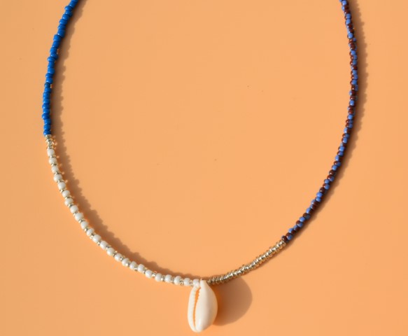 Blue silver shell necklace